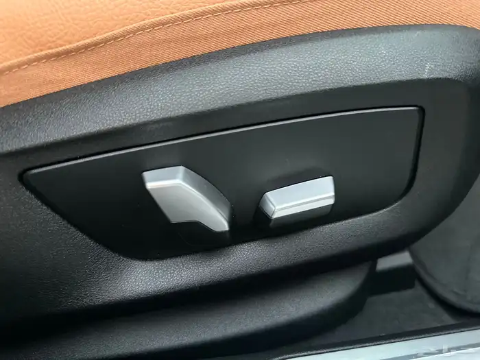 بي ام حجم 730 مخزن ماشي 52 الف صيانات وكاله بدي وكاله 26