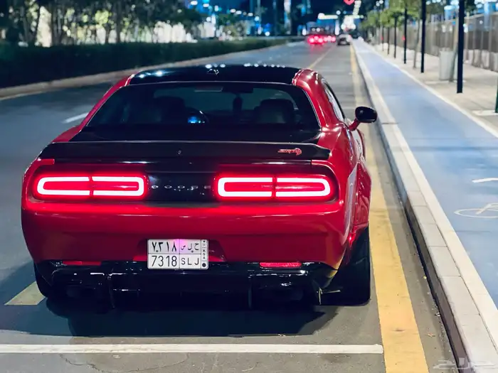 دودج تشالنجر هلكات 8