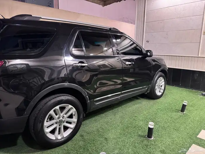 للبيع اكسبلور 2013 دبل 2