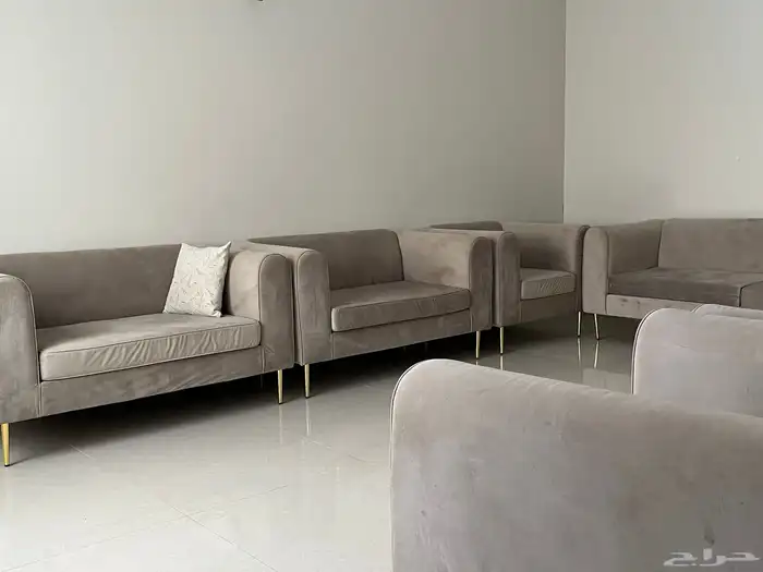 كنب جديد نضيف مفصل تفصيل قماش شاموه مع 6 مخدات 13 نفر 0