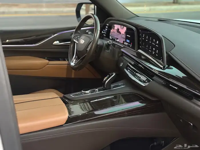 اسكاليد 2021 قصير بلاك اديشن 26