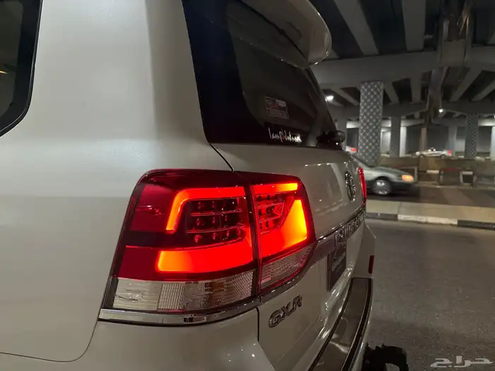 جيب لاندكروزر 2018 ديزل 12