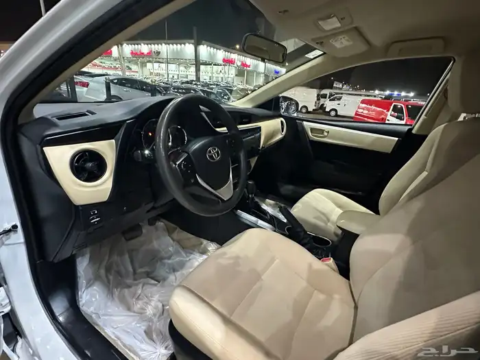 تويوتا كورولا موديل 2018 نص فل 9