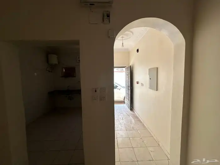 شقة مكونة من 3 غرف سكن عمال للإيجار-شوران مقابل البنك الاهلي 9