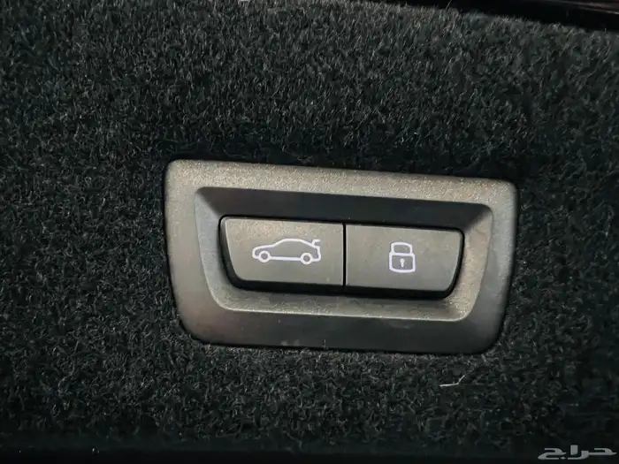 بي ام دبليو 740 موديل 2023 فل كامل اعلي فئة 28