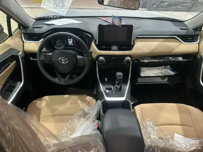 تويوتا راف فور LE هايبرد دفع امامي 2025 6