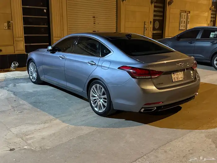 سيارة جنسس2017مسروق من الرياض حي المنصوره شارع معن بن زائدة 2