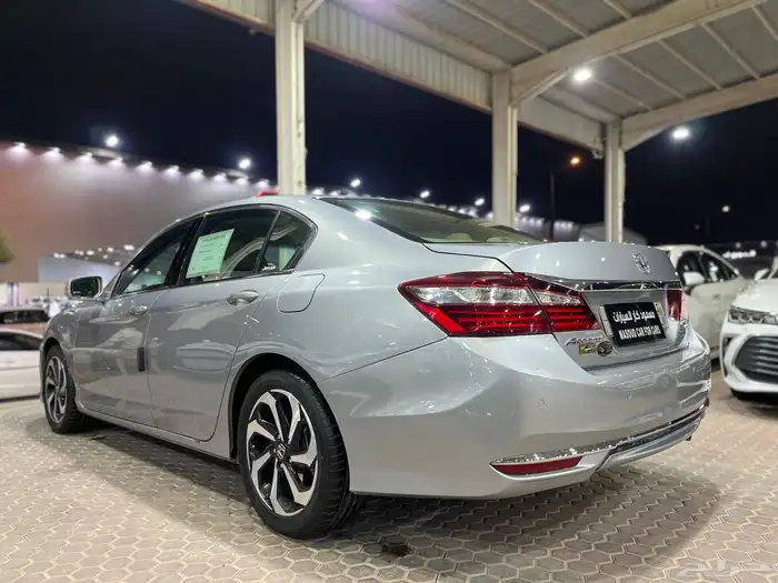 هواندا اكورد 2017اسبيشل 12