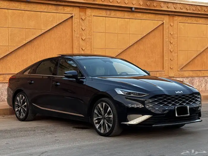 كيا K8 2023 هايبرد 4
