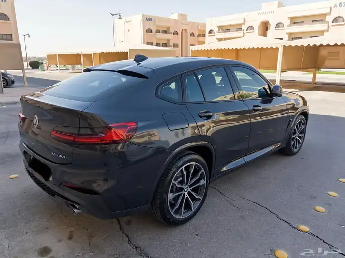 بي إم دبليو إكس 4 BMW x4 0