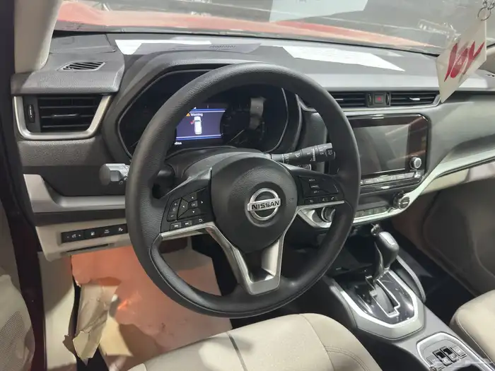 نيسان اكستيرا تيتانيوم نص فل دبل 2024 احمر عرض خاص 7