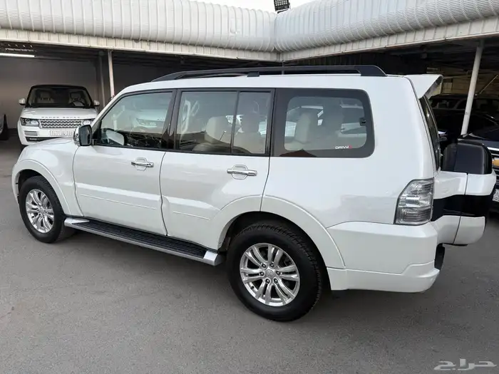 باجيرو 2016 فل كامل محرك 3.8 2