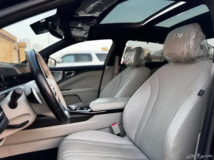 كيا K8 2023 هايبرد 15