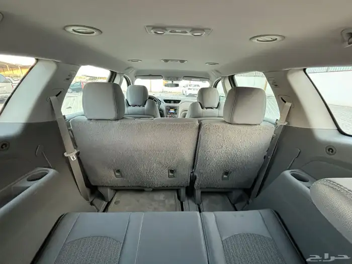 شفروليه ترافس 2015 سعودي عائلي ثلاث صفوف 14