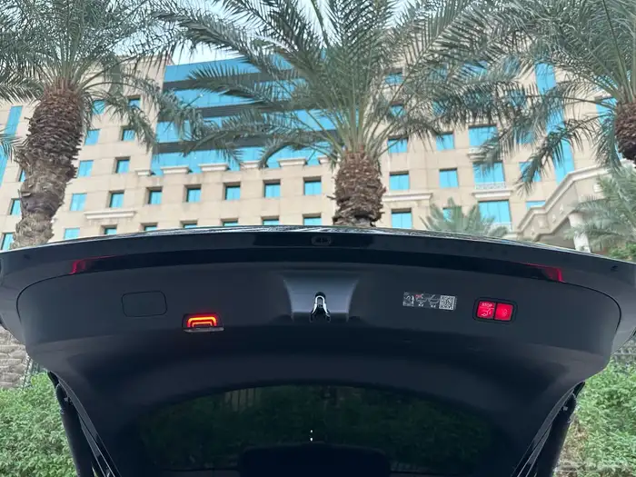 GLC300 Coupe 4Matic (بدون حوادث) 10