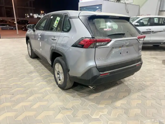 تويوتا راف فور LE هايبرد دفع امامي 2025 5