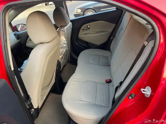 كيا ريو هاتشباك 2015 نص فل 18