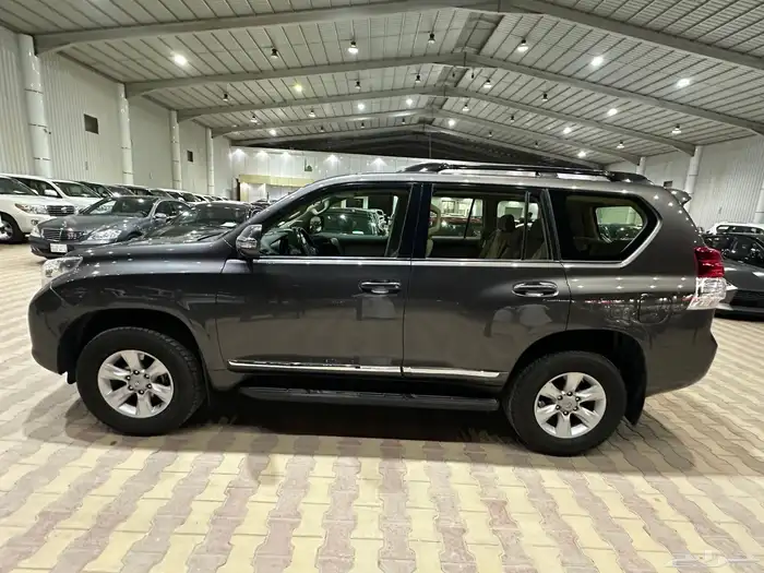 تويوتا برادو موديل 2013 فل كامل 4