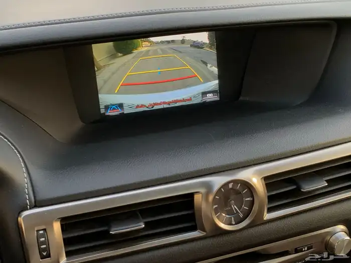 لكزس GS300 موديل 2018 بحالة الوكاله ممشى 26 الف 44