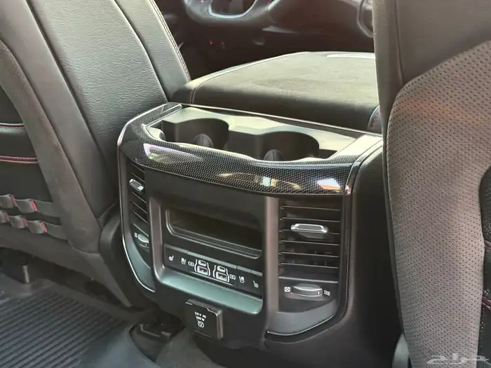 دودج رام TRX 2022 - سعودي بترومين - 702 حصان - شبه جديد 38