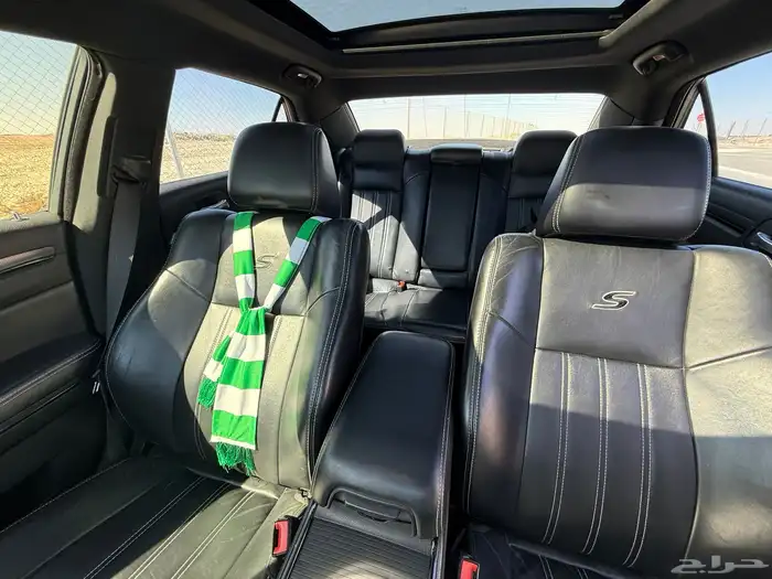 كرايزلر 300s (ممشى قليل) 9