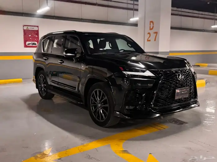 لكزس LX600 اف سبورت موديل 2024 4