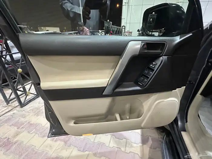 تويوتا برادو موديل 2013 فل كامل 20