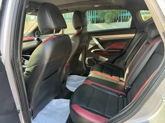 GEELY COOLRAY SPORT 4