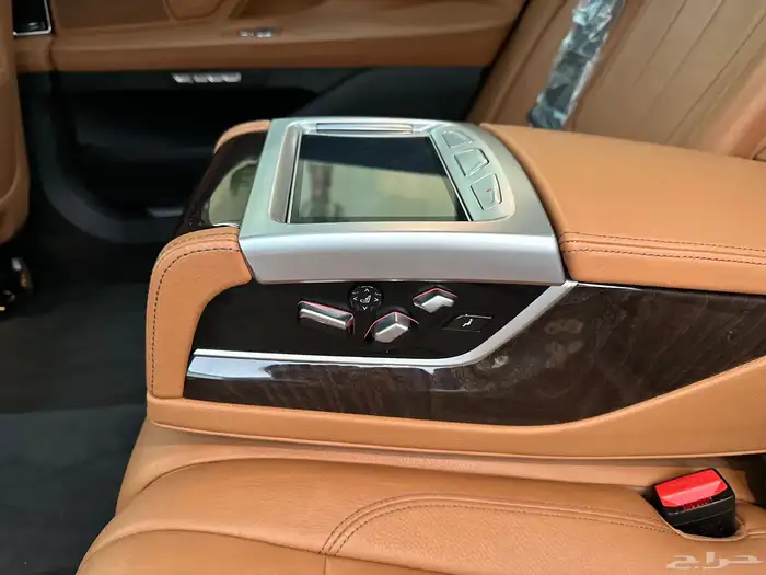 بي ام حجم 730 مخزن ماشي 52 الف صيانات وكاله بدي وكاله 17