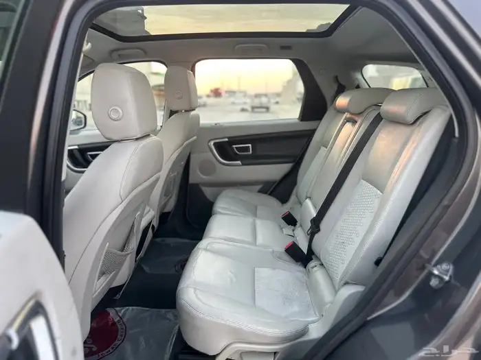 لاند روفر ديسكفري 2016 13