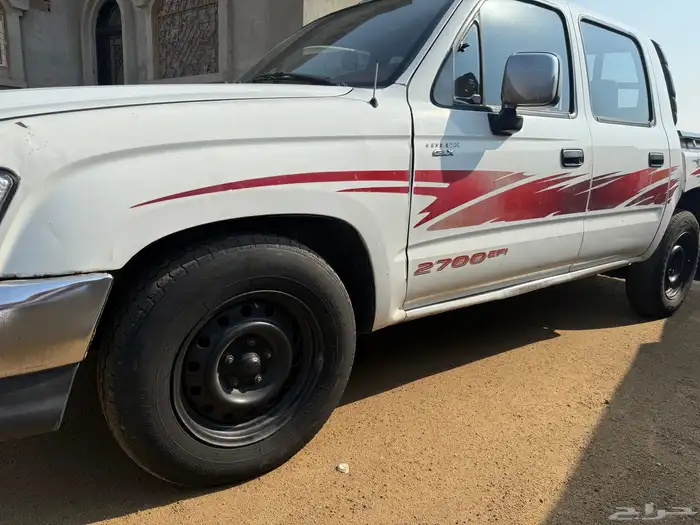 للبيع هايلكس فل كامل 2004 2