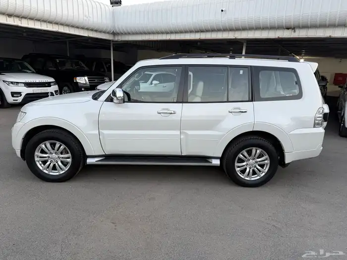 باجيرو 2016 فل كامل محرك 3.8 1