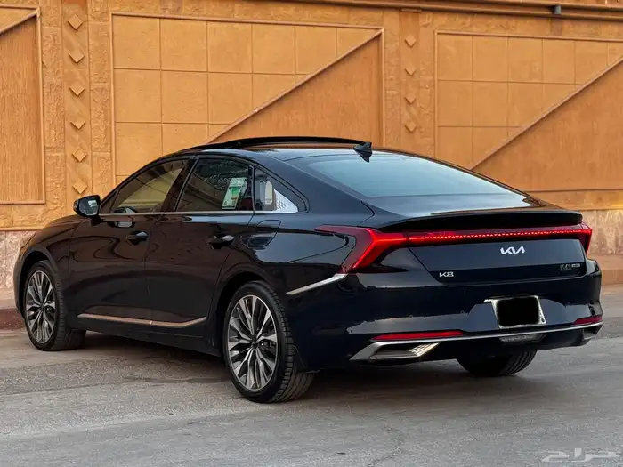 كيا K8 2023 هايبرد 8