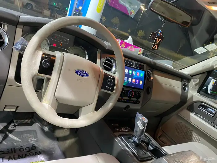 فورد اكسبيدشن 2011 قمة بالنظافة 8