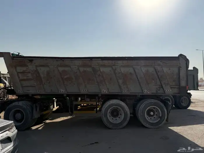 صندوق قلاب للبيع مقاس 24 0