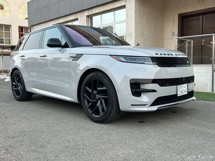 رنج روفر سبورت 2023  S dynamic P400 اقل سعر في السوق 1