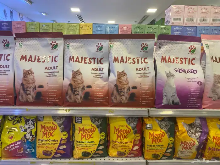 جميع انواع الدراي فود و الويت فود للقطط والكلاب 7