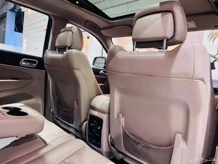 شروكي ليمتد فل كامل 2015 V8 10