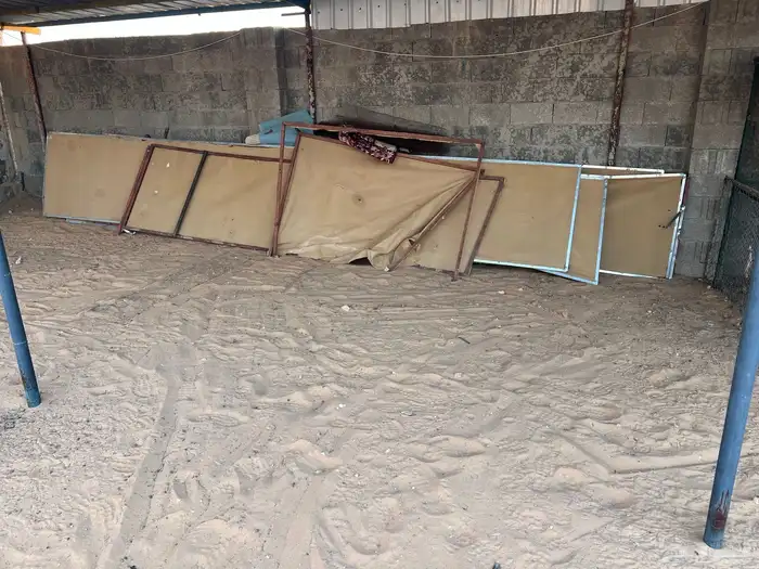 للبيع ساتر مفصل على حديد 0