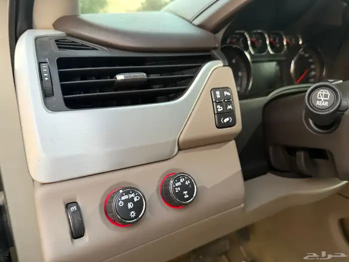 للبيع جي ام سي 2016 دبل مخزن شبه الجديد 10