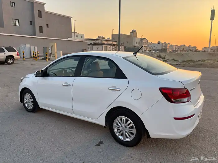 كيا بيجاس 2021 10