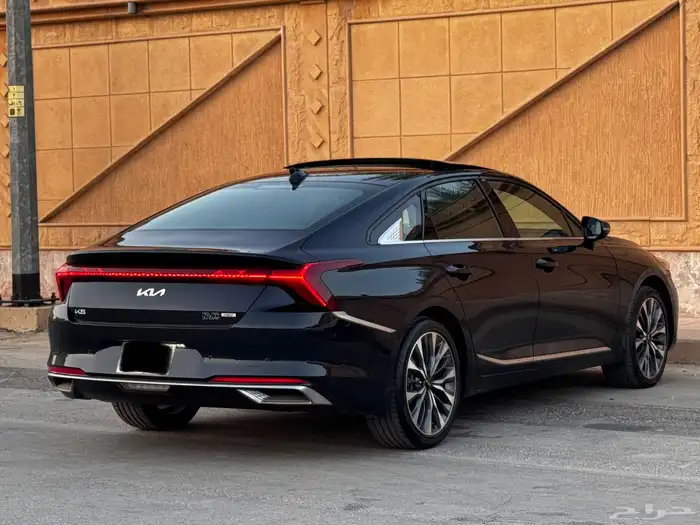 كيا K8 2023 هايبرد 12