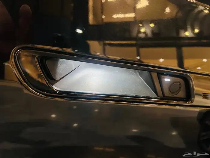 بي ام دبليو 740 موديل 2023 فل كامل اعلي فئة 27