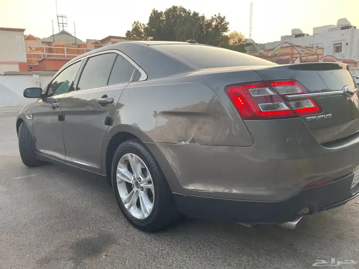 فور تورس سيدان 2014 4