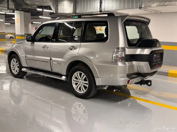 ميتسوبيشي باجيرو موديل 2022 فل كامل 8