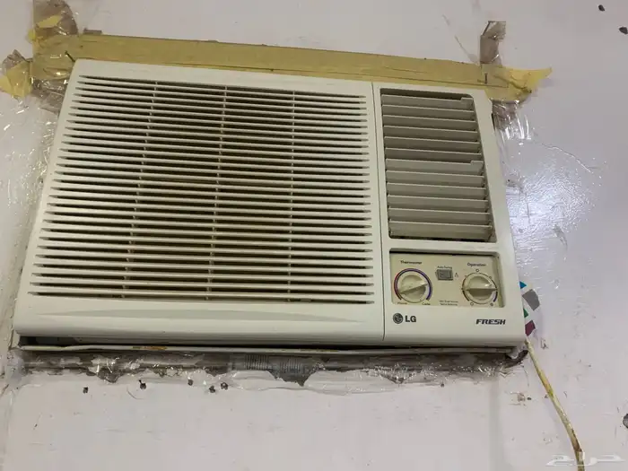 مكتب مع كرسي معاه كمدينو 5