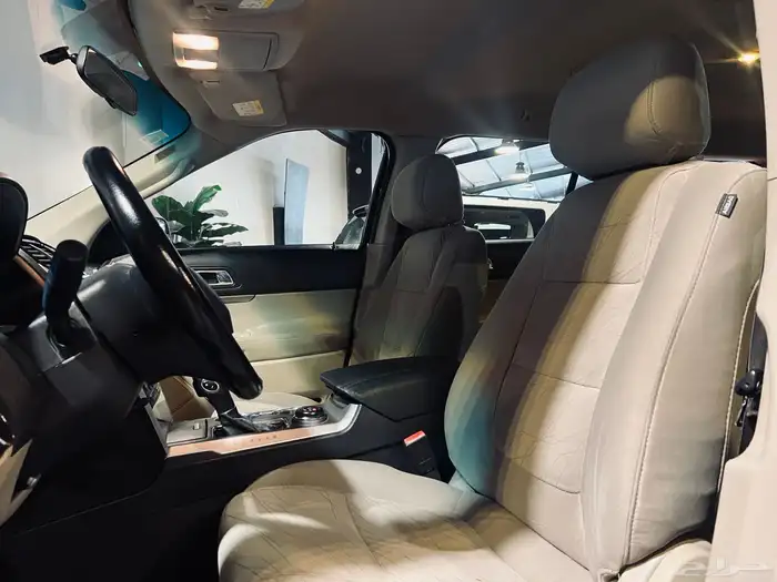 اكسبلور 2015 بحاله ممتازه دبل 7