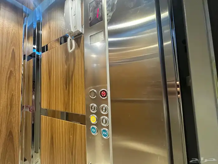 للإيجار فيلا روف علوي تبوك حي الورود ب3500 25