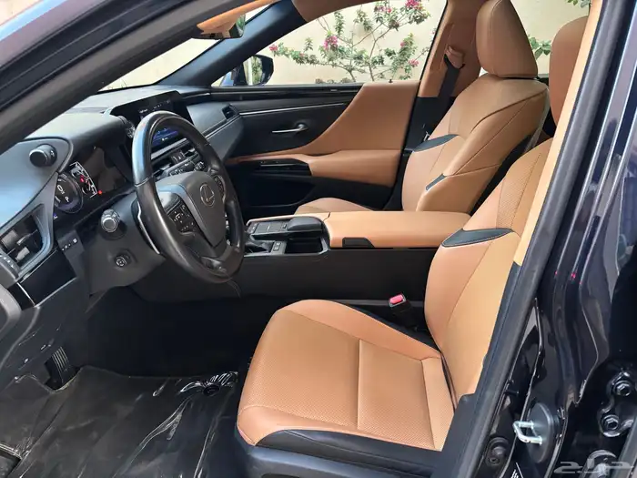 لكزس 2022 هايبرد AH سعودي ضمان الوكيل ساري 7