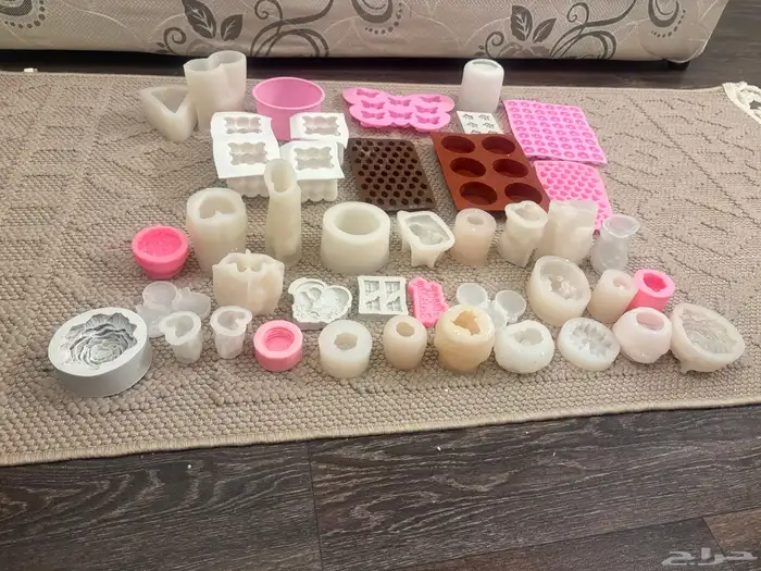 قوالب سيلكون والوان ادوات صناعه الشموع(ضمد) 1